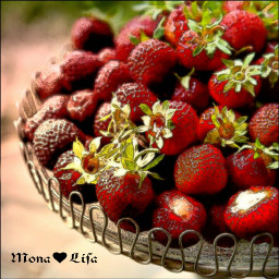 strawberry yummyfood red nature love
